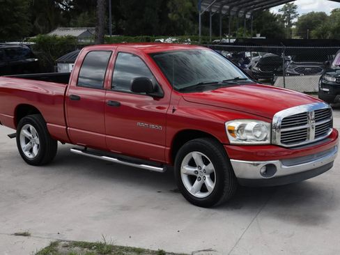 Used 2007 Dodge Ram 1500 Truck SLT RWD image 9