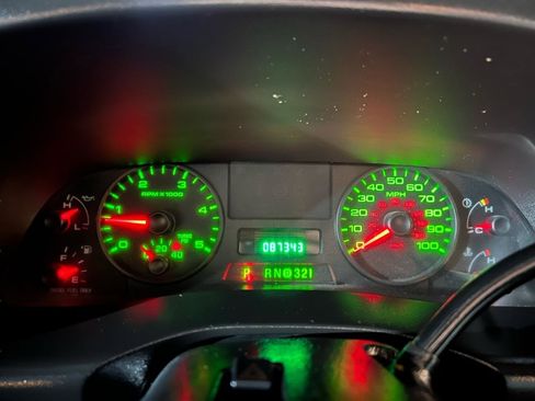 Used 2006 Ford F350 XLT image 35