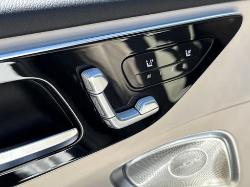 Used 2023 Mercedes-Benz C 300 Sedan image 23