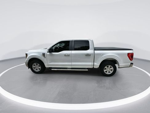 Used 2023 Ford F150 XLT RWD image 5