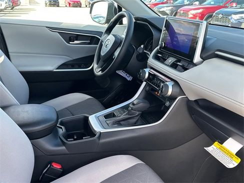 New 2025 Toyota RAV4 XLE image 11