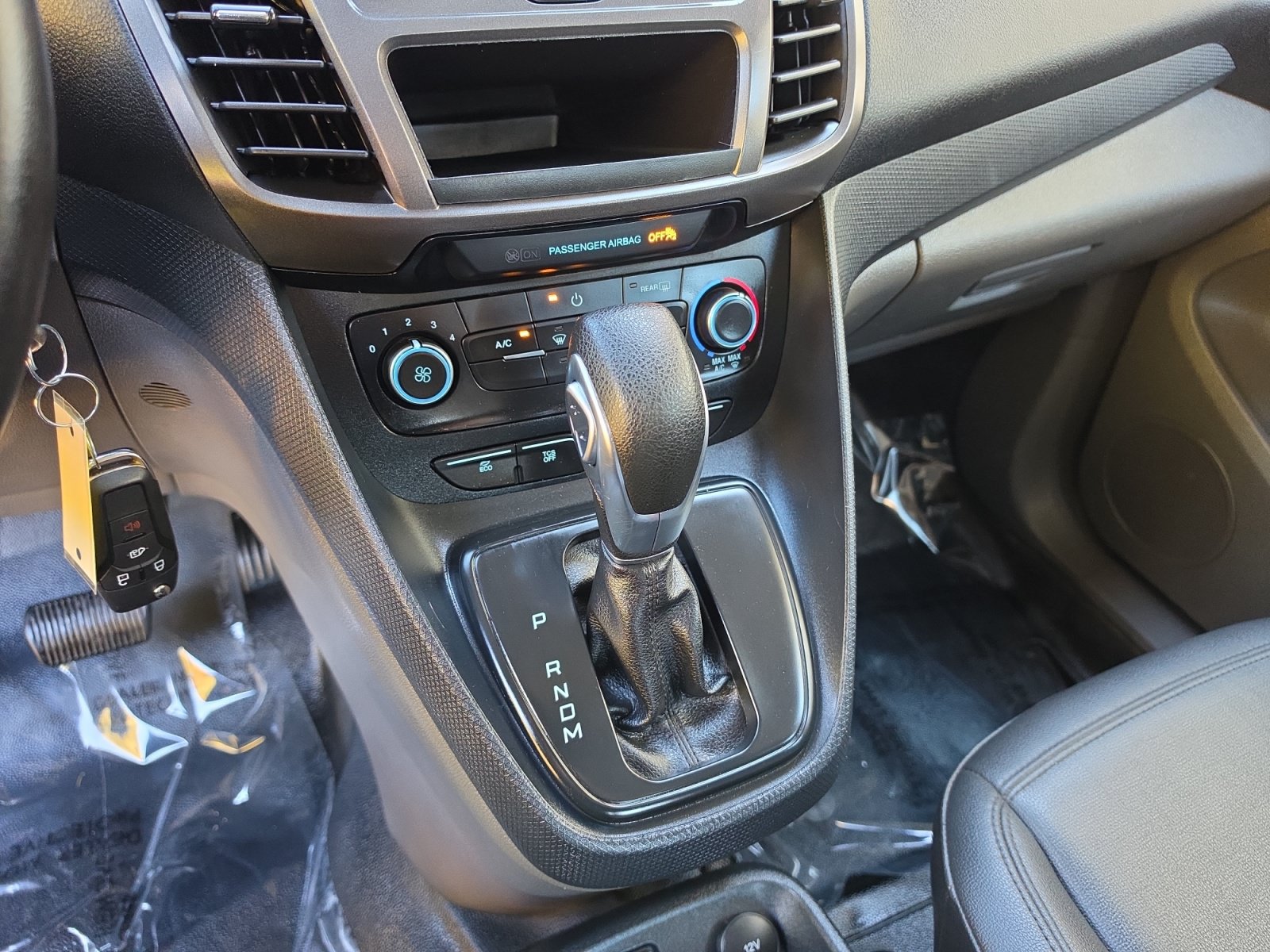 Used 2023 Ford Transit Connect XL FWD image 16