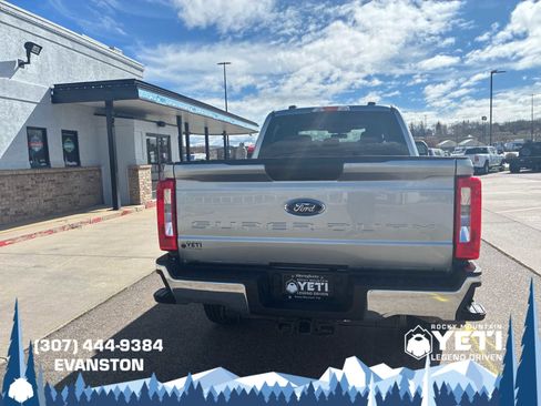 Used 2023 Ford F350 XLT w/ FX4 Off-Road Package AWD/4WD image 4