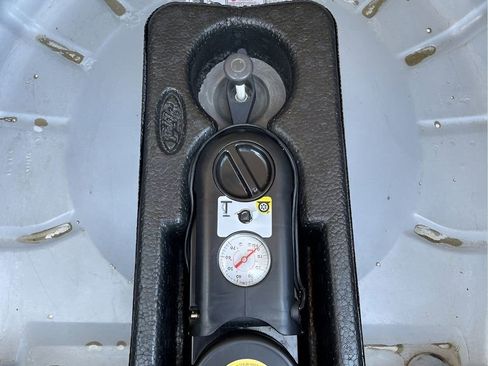 Used 2009 Ford Mustang Shelby GT500 image 24