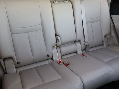 Used 2017 Nissan Rogue SL w/ SL Premium Package image 20