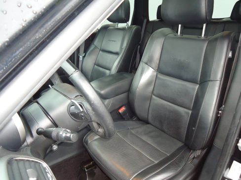 Used 2017 Jeep Grand Cherokee Summit AWD/4WD image 28
