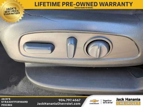 Used 2024 Chevrolet Equinox LS FWD image 17