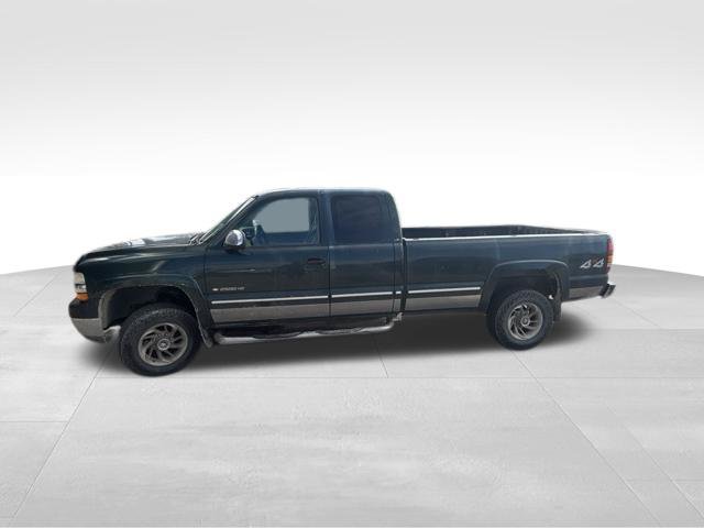 Used 2001 Chevrolet Silverado 2500 LS w/ Off-Road Skid Plate Pkg AWD/4WD image 4