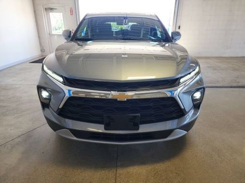 Certified 2025 Chevrolet Blazer LT FWD image 6