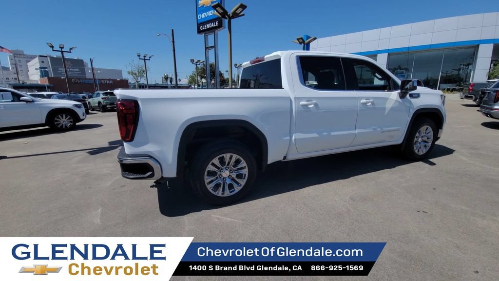 Used 2023 GMC Sierra 1500 SLE RWD image 8