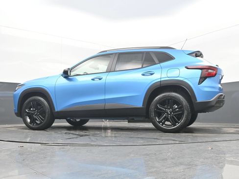 Used 2025 Chevrolet Trax ACTIV FWD image 40