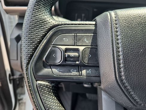 Used 2024 Toyota Tacoma SR AWD/4WD image 17