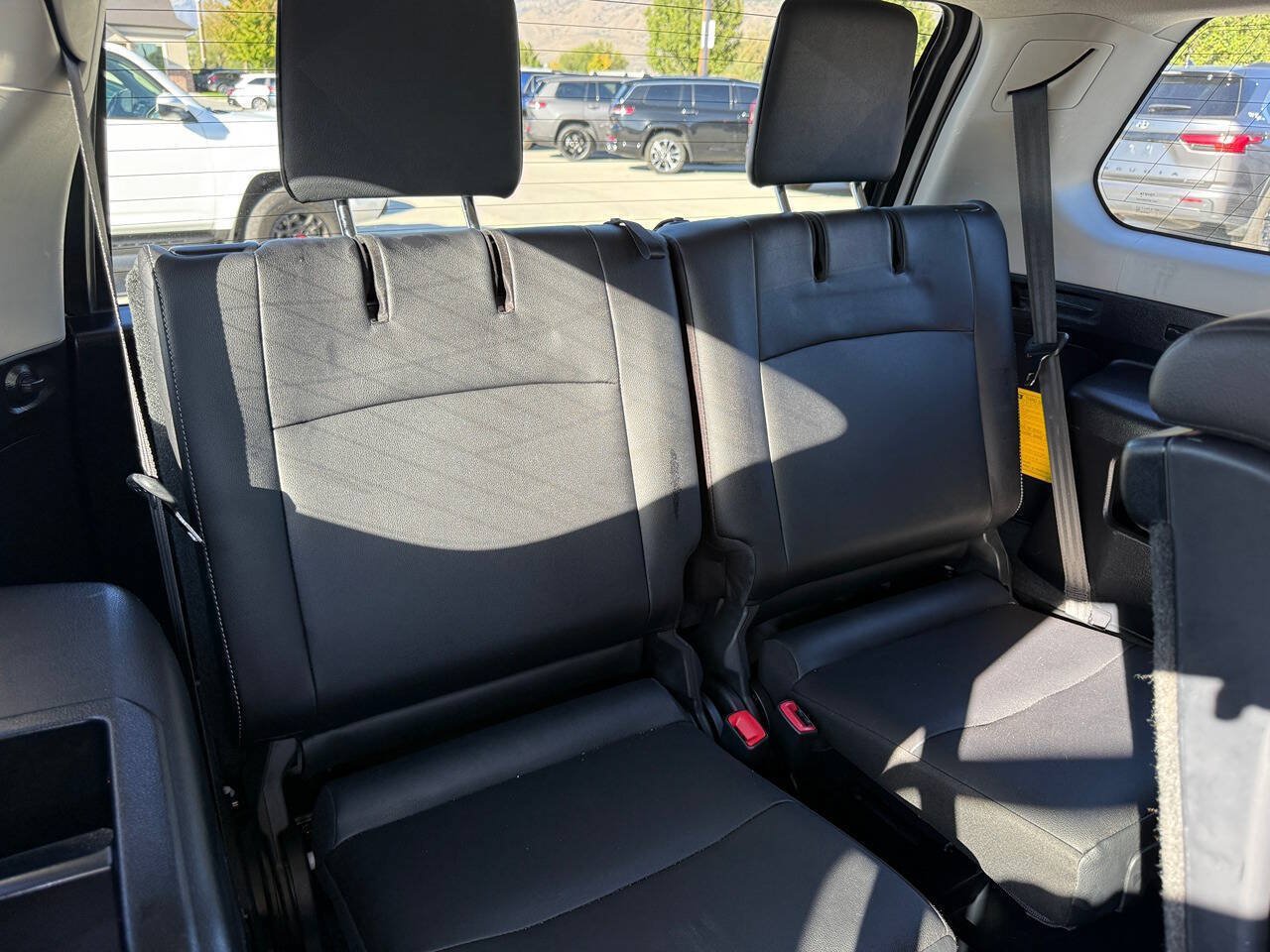 Used 2019 Toyota 4Runner SR5 Premium AWD/4WD image 18