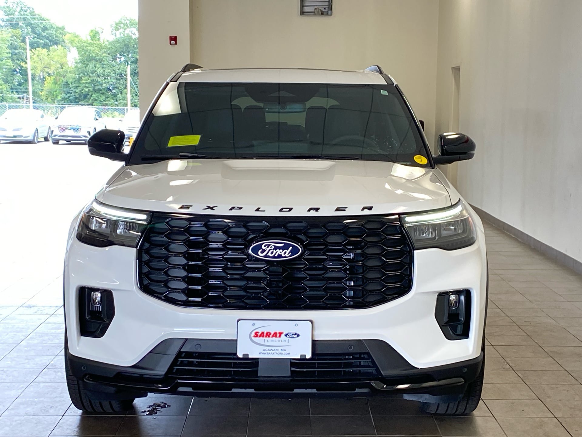 New 2027 Ford Explorer ST-Line w/ Premium Package AWD/4WD image 3