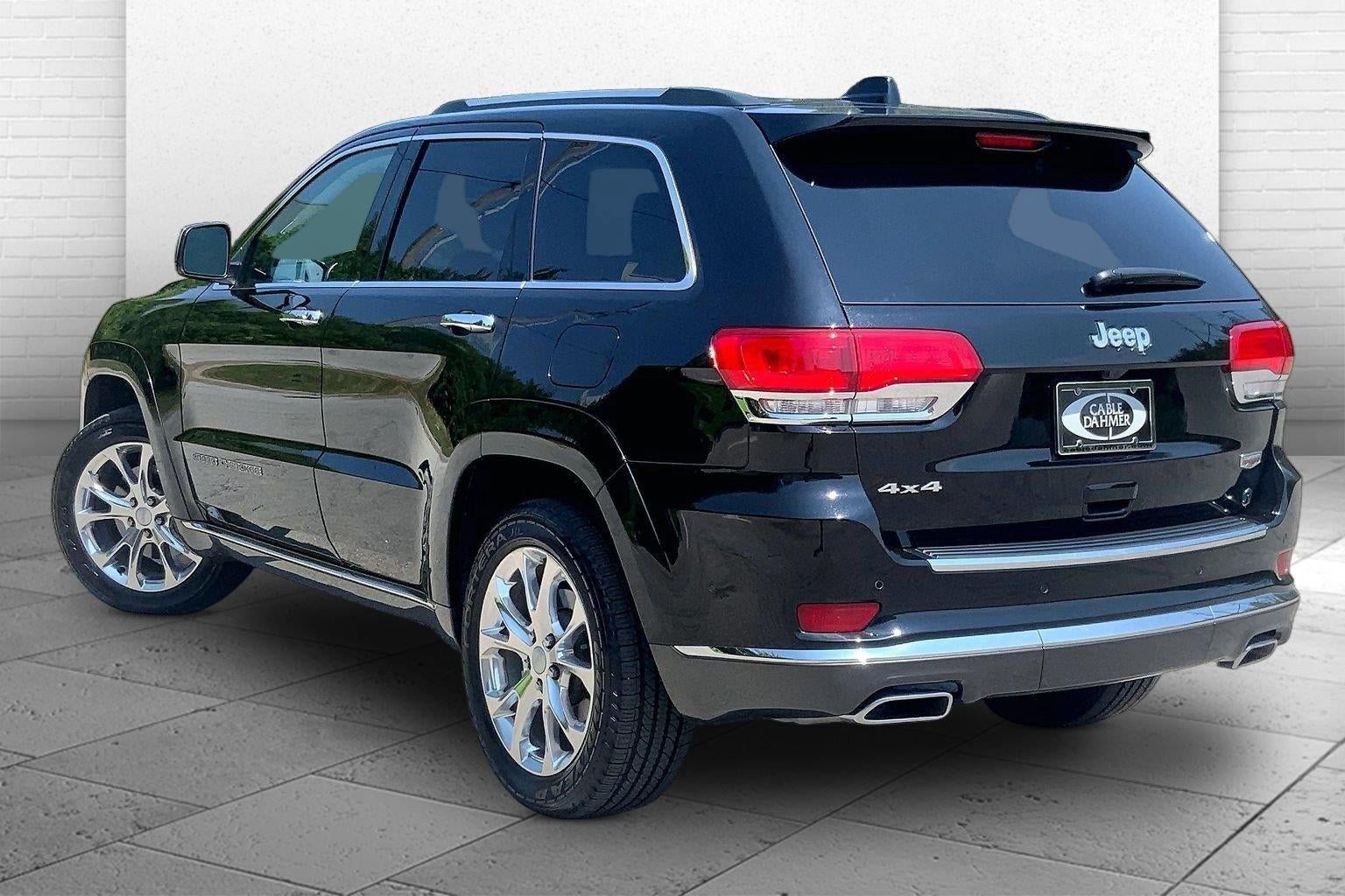 Used 2021 Jeep Grand Cherokee Summit AWD/4WD image 11