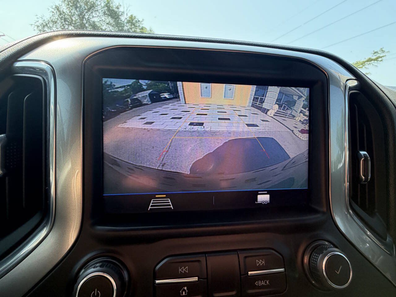 Used 2020 Chevrolet Silverado 1500 LT w/ Texas Edition RWD image 15