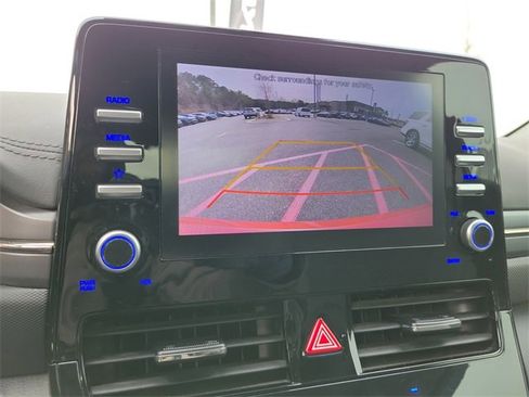Used 2022 Hyundai Ioniq SE image 29