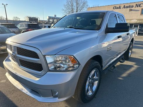 Used 2016 RAM 1500 Express image 10
