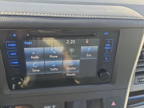 Used 2015 Toyota Sienna XLE image 24