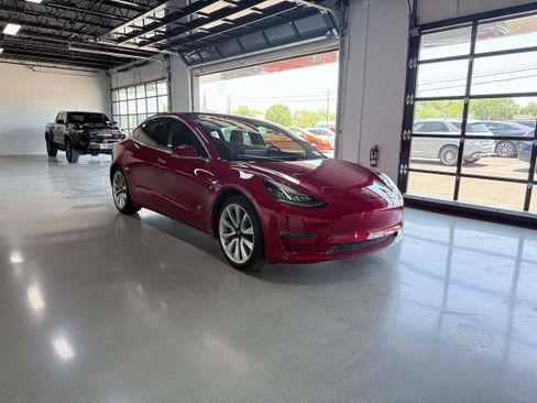 Used 2019 Tesla Model 3 Standard Range Plus RWD image 8