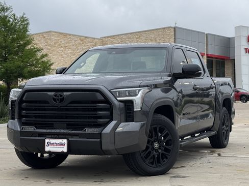 New 2026 Toyota Tundra Limited RWD image 2