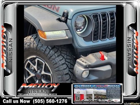 Used 2024 Jeep Gladiator Rubicon w/ Technology Group image 5