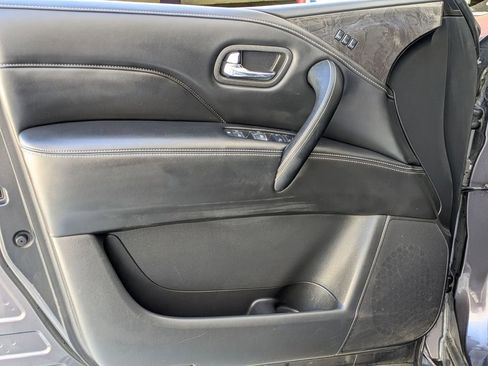 Used 2024 INFINITI QX80 Luxe AWD/4WD image 11