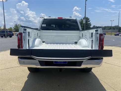 New 2025 Ford F150 Lariat w/ Equipment Group 502A High image 8