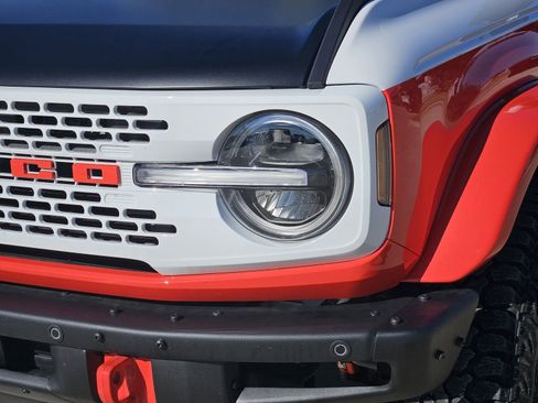 Used 2025 Ford Bronco Stroppe Edition image 10