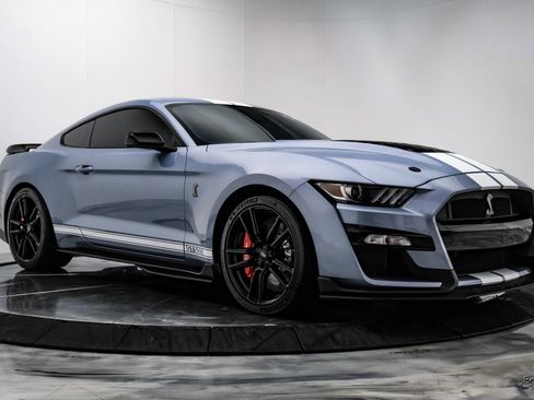 Used 2022 Ford Mustang Shelby GT500 w/ Technology Package image 18