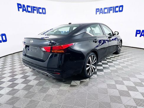 Used 2022 Nissan Altima 2.5 SR image 10