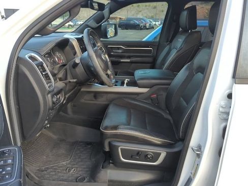 Used 2020 RAM 1500 Laramie AWD/4WD image 5