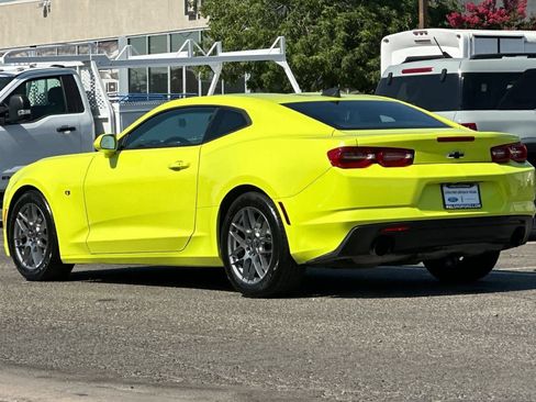Used 2019 Chevrolet Camaro LT RWD image 7