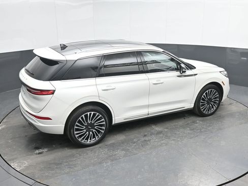 Used 2021 Lincoln Corsair Reserve w/ Equipment Group 201A image 39