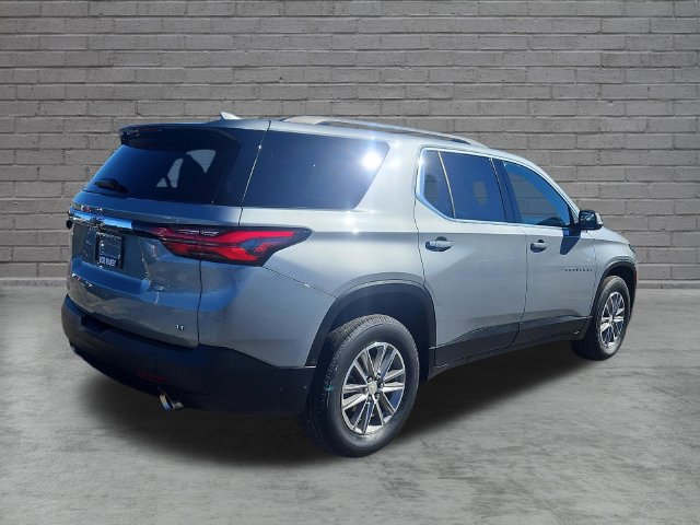 Used 2023 Chevrolet Traverse LT FWD image 6