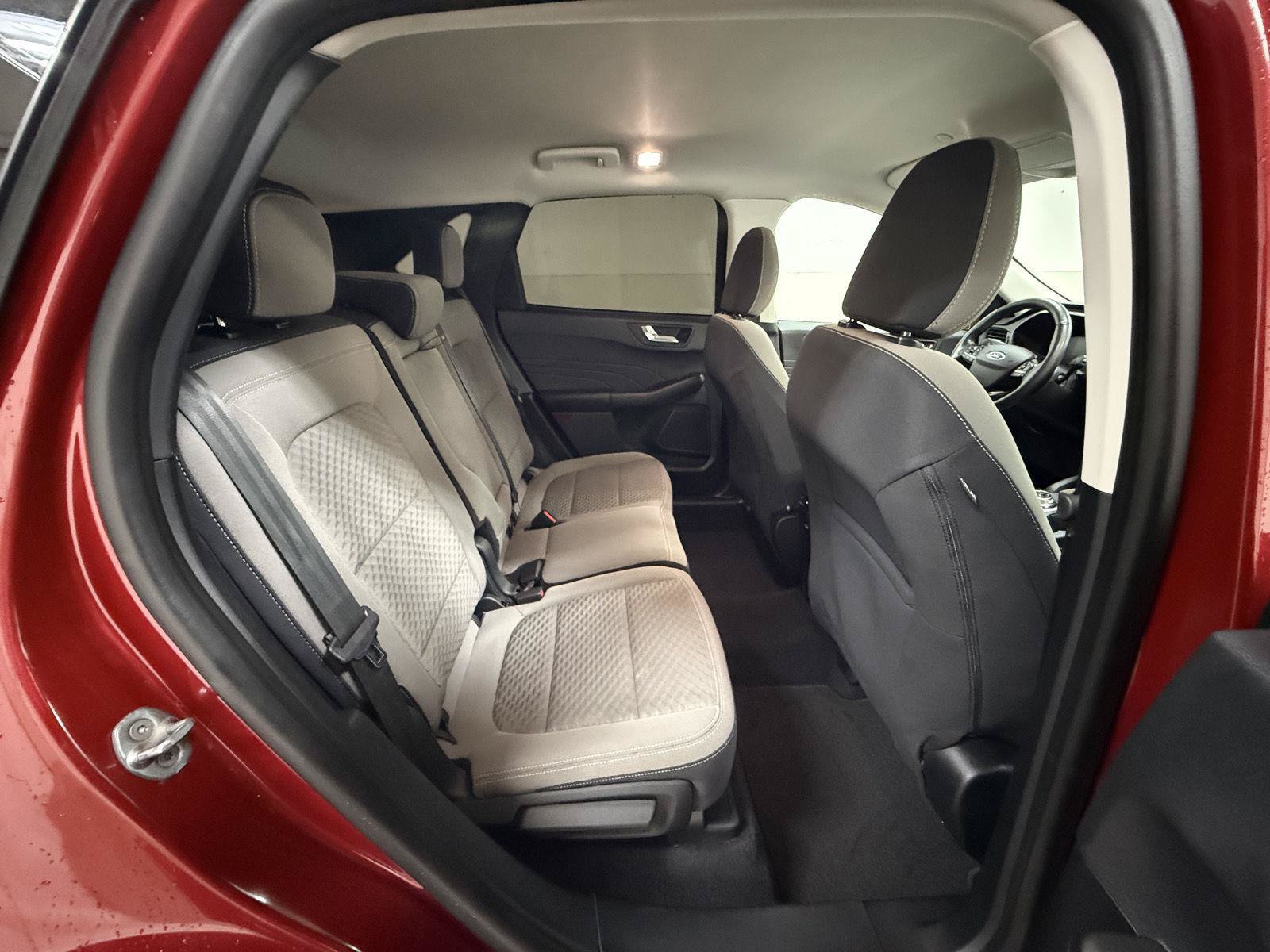 Used 2021 Ford Escape SE w/ Convenience Package AWD/4WD image 31