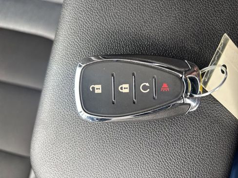 Used 2025 Chevrolet TrailBlazer LT image 35