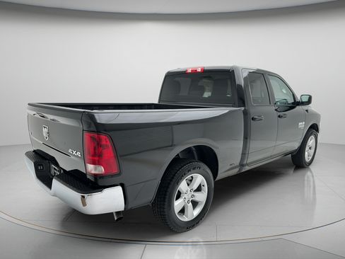 Used 2024 RAM 1500 Classic SLT AWD/4WD image 5