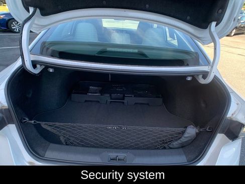 Certified 2026 Nissan Sentra SL w/ Floor Mat Package FWD image 30