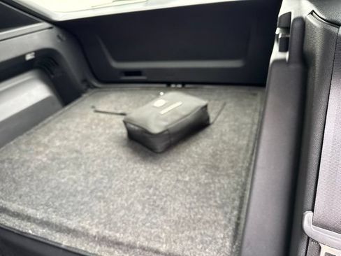 Used 2020 Volkswagen Atlas Cross Sport SEL AWD/4WD image 22