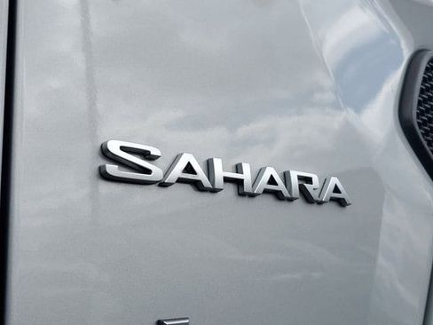 Certified 2023 Jeep Wrangler Sahara image 9