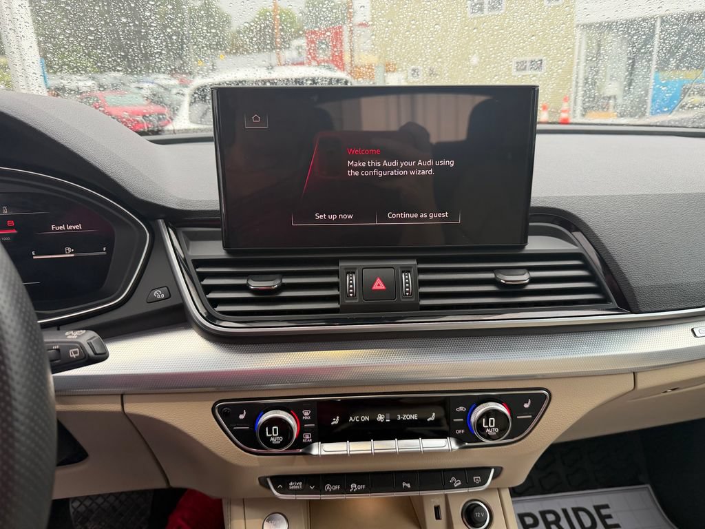Used 2024 Audi Q5 2.0T Premium Plus AWD/4WD image 17