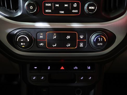 Used 2015 GMC Canyon SLT w/ Driver Alert Package RWD image 20