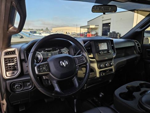 Used 2024 RAM 3500 Tradesman image 15