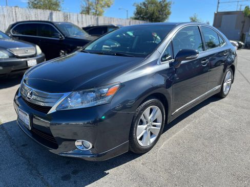 Used 2010 Lexus HS 250h Premium image 3