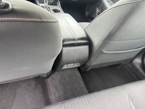 Used 2025 Nissan Altima 2.5 SV FWD image 23