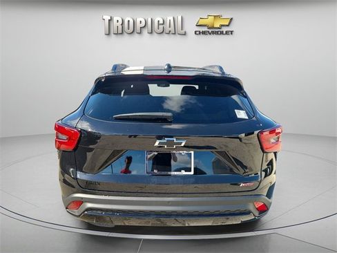 New 2026 Chevrolet Trax RS w/ Driver Confidence Package image 4