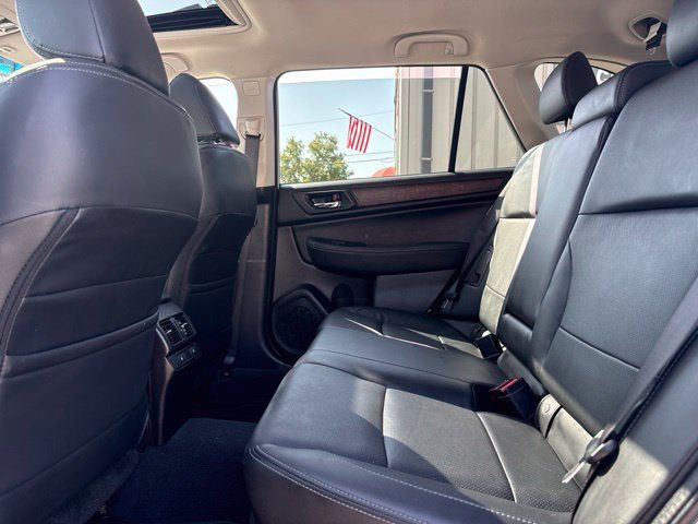 Used 2017 Subaru Outback 2.5i Limited AWD/4WD image 14
