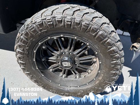 Used 2013 Ford F350 Lariat w/ Chrome Pkg AWD/4WD image 9