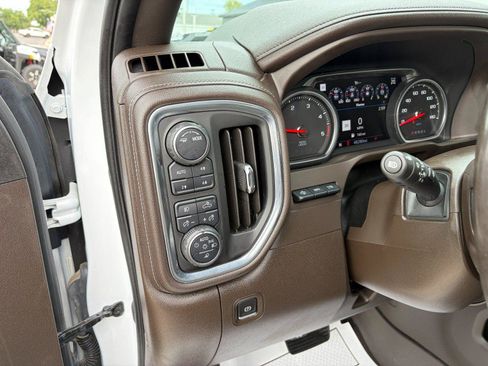 Used 2021 Chevrolet Silverado 3500 LTZ w/ LTZ Premium Package AWD/4WD image 11